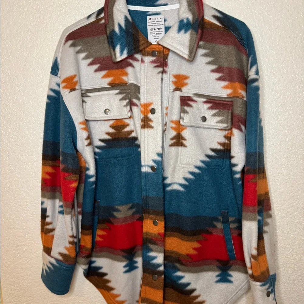 Aztec Patterned Shacket - Picture 3 of 3